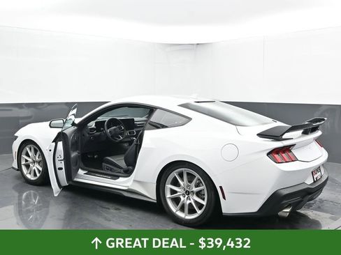 Used 2024 Ford Mustang GT Premium image 53