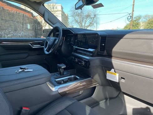 New 2026 Chevrolet Silverado 1500 LT Trail Boss w/ LPO, Dark Essentials Package image 32