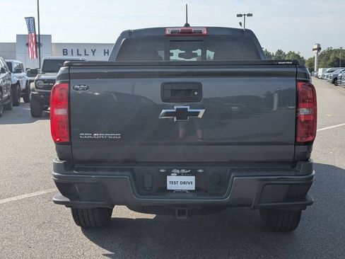 Used 2015 Chevrolet Colorado Z71 RWD image 4