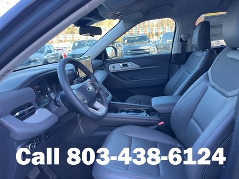 New 2026 Ford Explorer Active w/ Active Comfort Package image 7