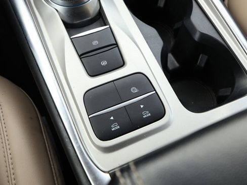 Used 2023 Ford Explorer XLT w/ Equipment Group 202A image 20