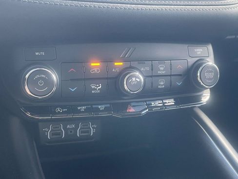 Certified 2021 Dodge Durango SXT RWD image 19