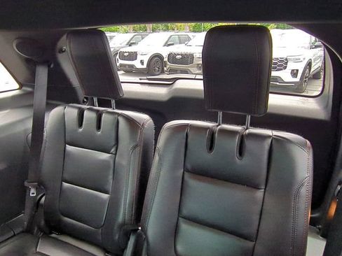 Used 2017 Ford Explorer Sport w/ Equipment Group 401A AWD/4WD image 14