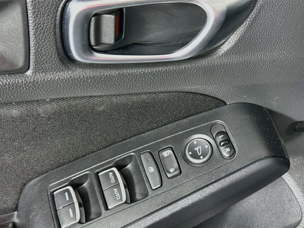Used 2022 Honda Civic Sport image 23