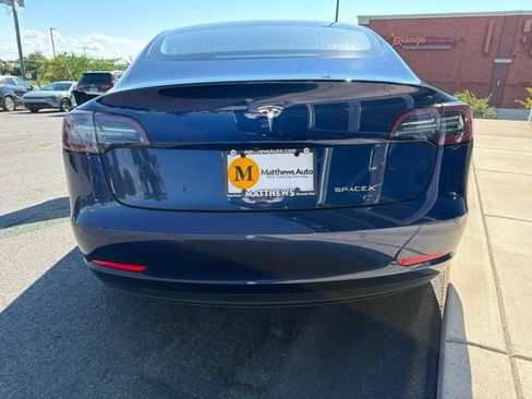 Used 2018 Tesla Model 3 Long Range AWD/4WD image 11