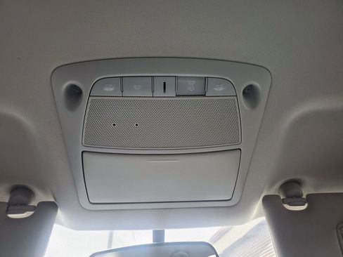 Used 2018 Nissan Altima 2.5 SV FWD image 35