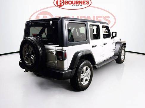 Used 2022 Jeep Wrangler Unlimited Sport image 8
