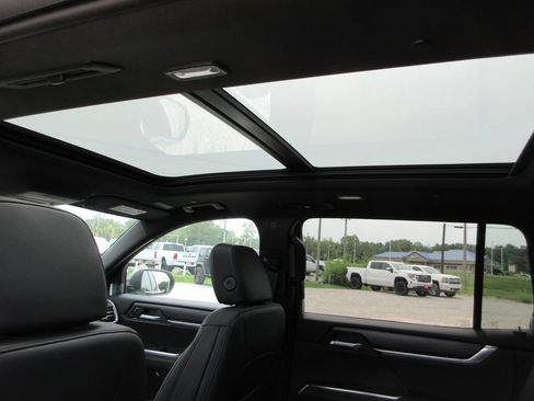 New 2027 GMC Acadia Elevation w/ Black Edition FWD image 12