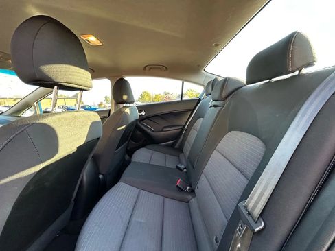 Used 2015 Kia Forte LX w/ Popular Package image 24