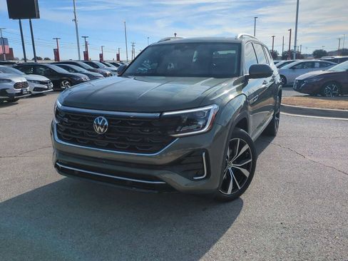 Used 2026 Volkswagen Atlas SEL Premium R-Line image 1