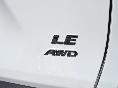 Used 2024 Toyota RAV4 LE image 30