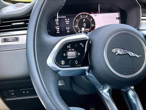 Used 2026 Jaguar F-PACE R-Dynamic S image 11