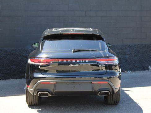 New 2025 Porsche Macan image 10