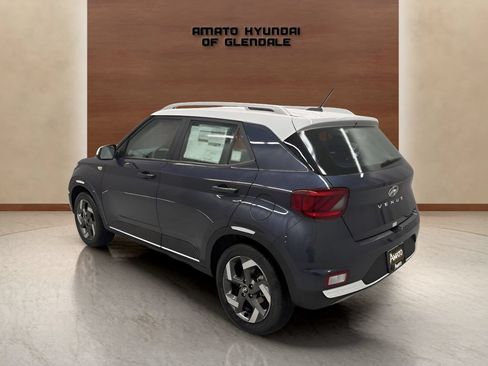 New 2026 Hyundai Venue SEL FWD image 4