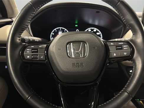 Used 2025 Honda HR-V EX-L image 23