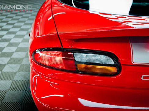 Used 2002 Chevrolet Camaro Z28 w/ SS Performance/Appearance Pkg RWD image 39