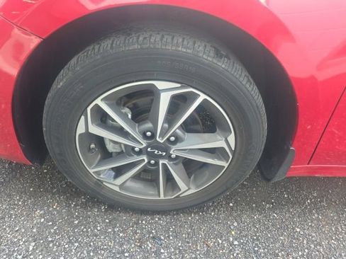Used 2023 Kia Forte LXS FWD image 10