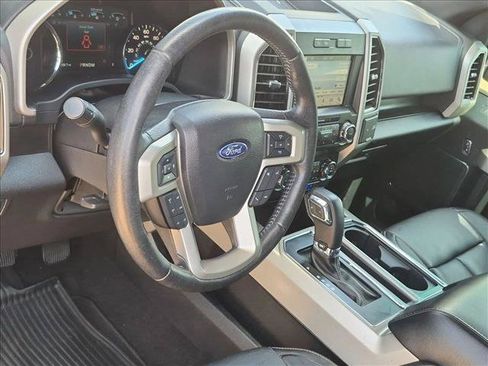 Used 2019 Ford F150 Lariat AWD/4WD image 9