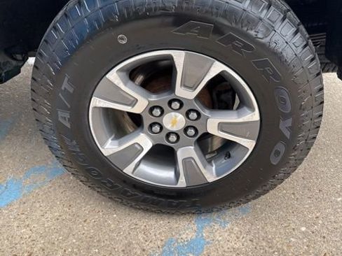 Used 2015 Chevrolet Colorado Z71 image 6