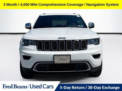 Used 2018 Jeep Grand Cherokee Limited AWD/4WD image 3