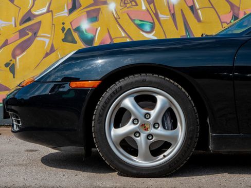 Used 2000 Porsche Boxster RWD image 7
