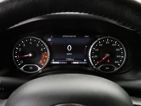 Used 2023 Jeep Renegade Altitude w/ Convenience Group I image 21