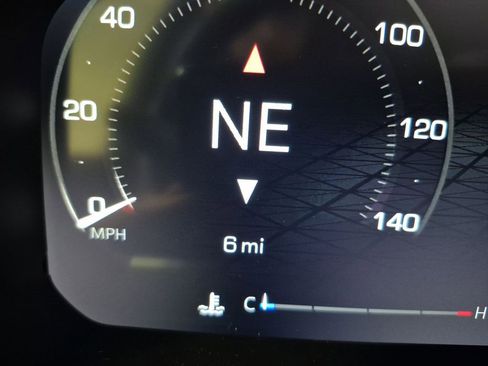 New 2026 GMC Sierra 2500 SLE w/ SLE Value Package; image 12