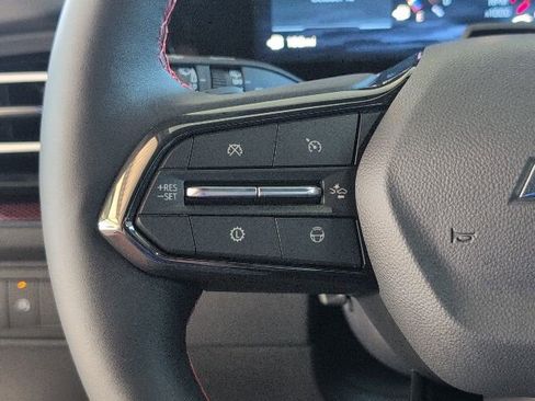 New 2026 Chevrolet Traverse RS w/ LPO, Floor Liner Package image 24