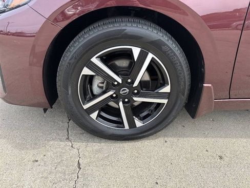 Used 2024 Nissan Sentra SV w/ Trunk Package FWD image 2