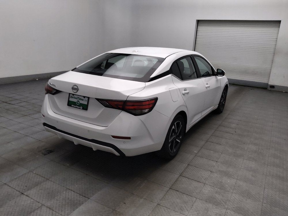 Used 2025 Nissan Sentra SV FWD image 9