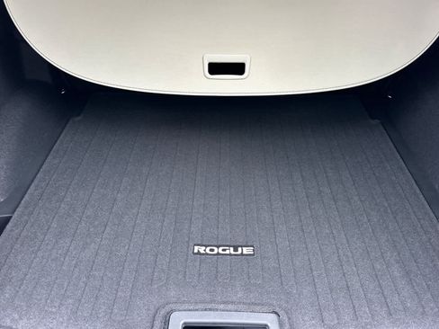 New 2026 Nissan Rogue SV AWD/4WD image 15