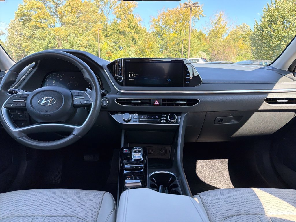 Used 2023 Hyundai Sonata Limited FWD image 12