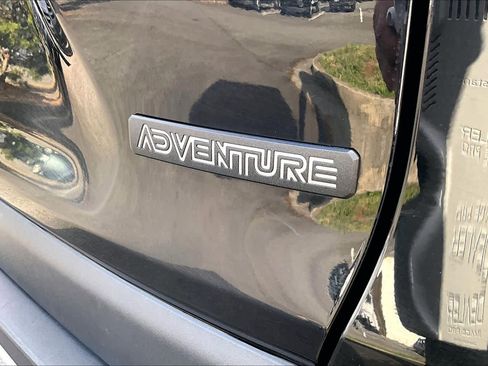 Used 2024 Toyota RAV4 Adventure image 10