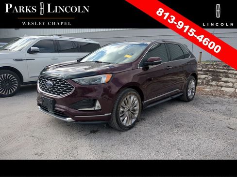 Used 2020 Ford Edge Titanium w/ Equipment Group 301A FWD image 5