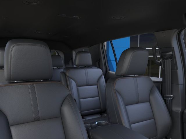 Used 2026 Chevrolet Traverse High Country AWD/4WD image 24