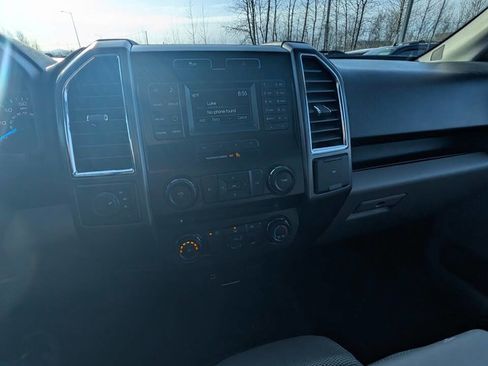 Used 2016 Ford F150 XLT image 16