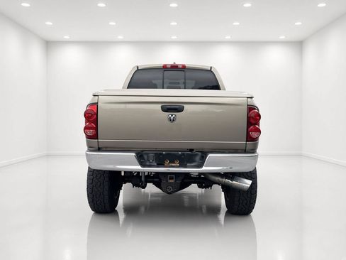 Used 2007 Dodge Ram 2500 Truck SLT w/ Protection Group AWD/4WD image 4