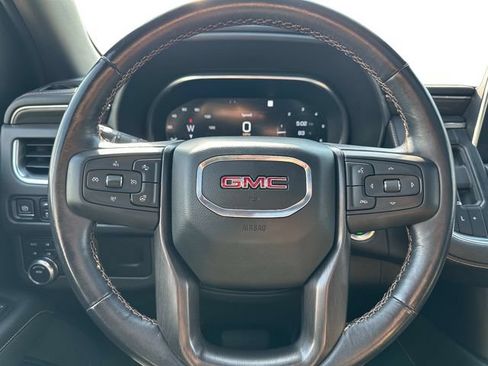 Used 2023 GMC Yukon AT4 w/ AT4 Premium Package AWD/4WD image 21