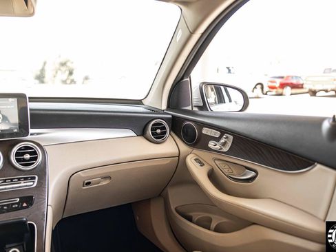 Used 2019 Mercedes-Benz GLC 300 w/ Driver Assistance Package image 20