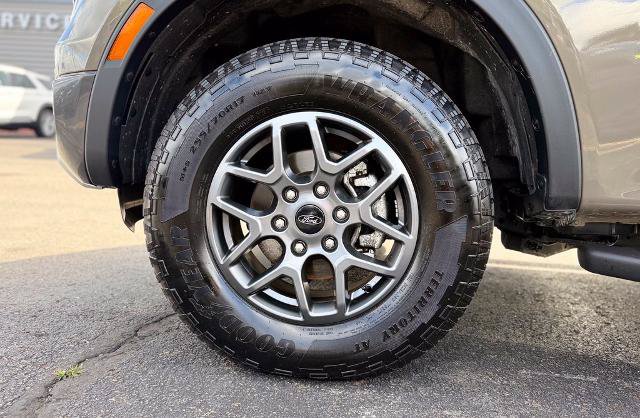Certified 2025 Ford Ranger XLT w/ Technology Package AWD/4WD image 3