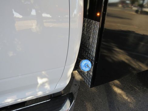 New 2023 RAM 3500 SLT w/ Quick Order Package 2YG SLT image 51