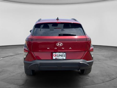 Used 2024 Hyundai Kona SEL FWD image 9