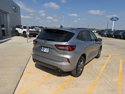 Used 2024 Ford Escape ST-Line w/ Equipment Group 301A FWD image 7