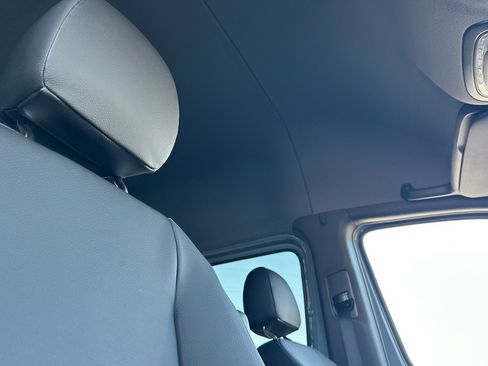 New 2026 Mercedes-Benz Sprinter 2500 image 18