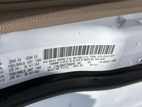 Used 2015 Jeep Grand Cherokee Limited w/ Trailer Tow Group IV RWD image 13