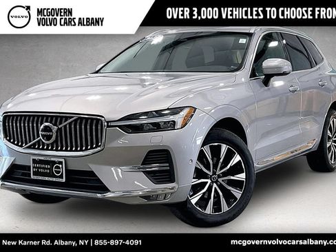Used 2023 Volvo XC60 B5 Plus AWD/4WD image 1