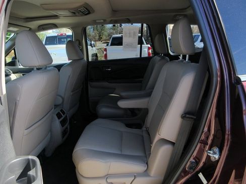 Used 2016 Honda Pilot Elite image 28