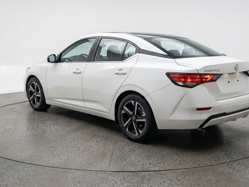Used 2025 Nissan Sentra SV FWD image 6