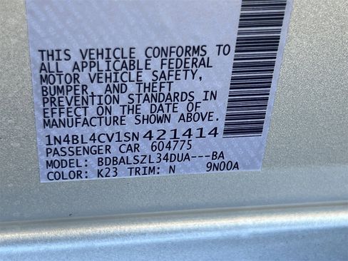 New 2025 Nissan Altima 2.5 SR image 18