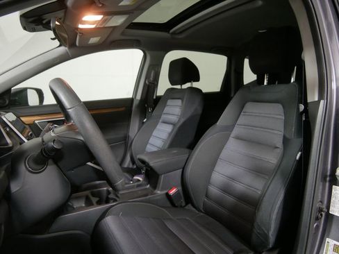 Used 2018 Honda CR-V EX image 9